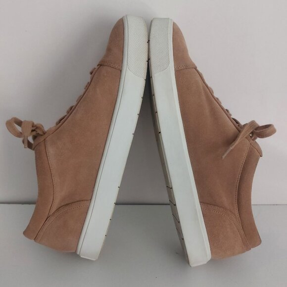 VINCE Sneakers Tan Size 8 Suede Lowtop Minimalist Lace Up White Sole BELFORD EUC - Picture 9 of 13